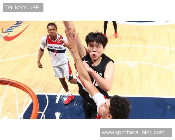 杨瀚森末节表现出色贡献5分4板2助1断正负值1展现锻炼价值