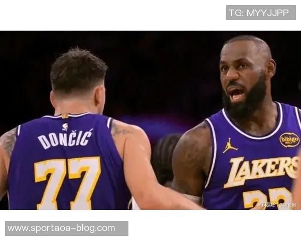 东詹独自带队表现惊艳湖人净效率数据揭示其重要性 东詹独自带队表现惊艳湖人净效率数据揭示其重要性