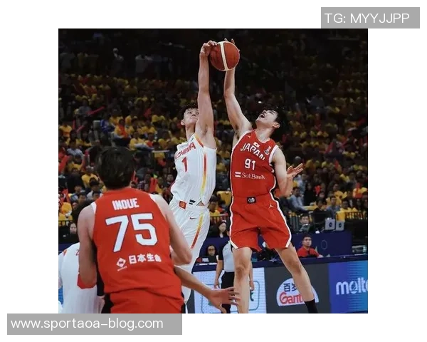 马威直言雷霆冲击篮筐时常受益于裁判判罚的偏袒行为